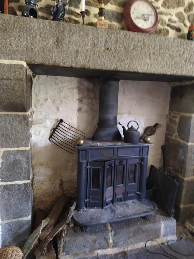 Maison En Granit Bleue Lanhelin Buitenkant foto
